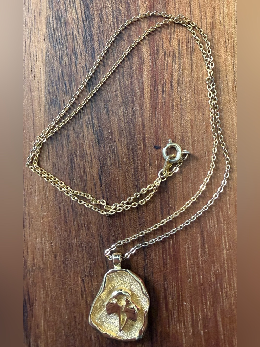Vintage Gold Tone Gemini Zodiac Pendant Necklace